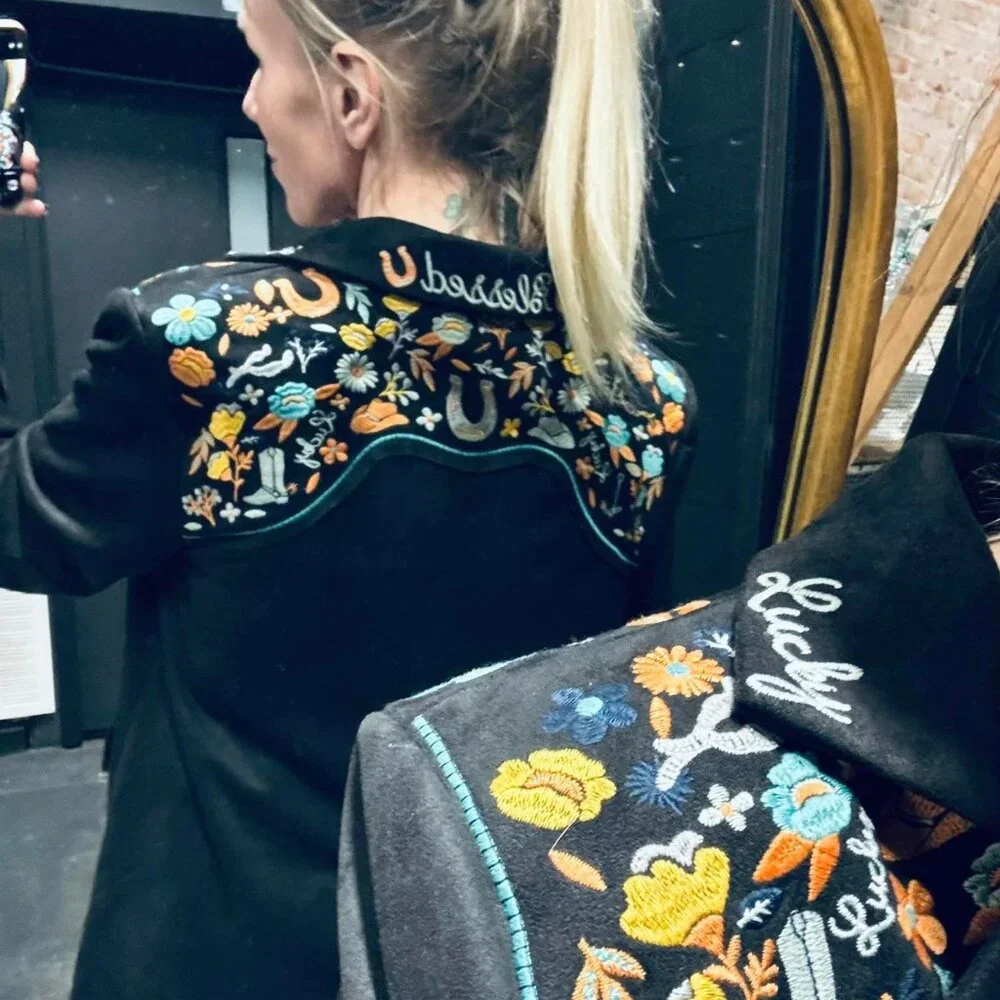 Lucky and blessed suede blazer - Picture 5 of 5